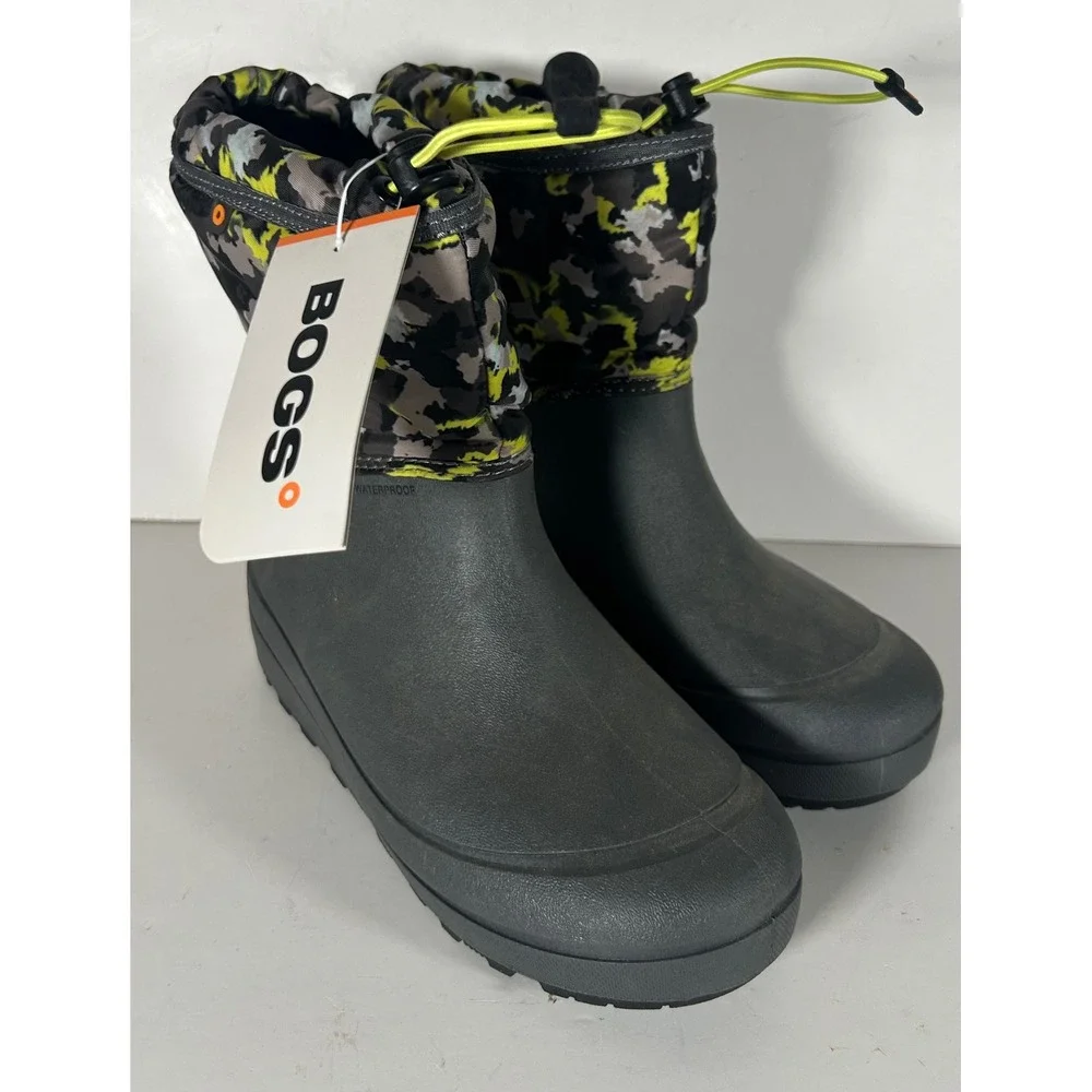 Bogs NWT Snow Shell Camo-T Waterproof Winter Boots Youth 6 Gray Yellow